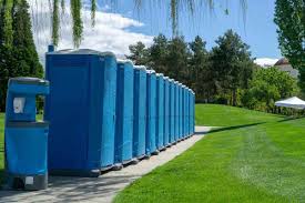 Best Standard Portable Toilet Rental  in Geneva, OH